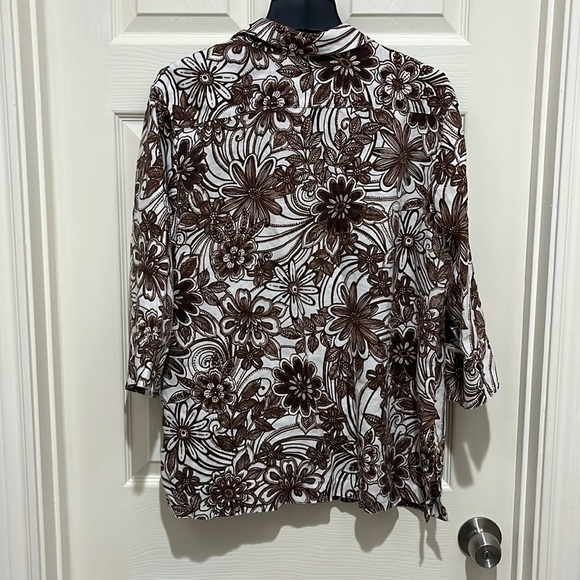 Chicos Top Shirt Size 3 Large 100% Linen 3/4 Sleeve Button Brown White Womens - Picture 4 of 5